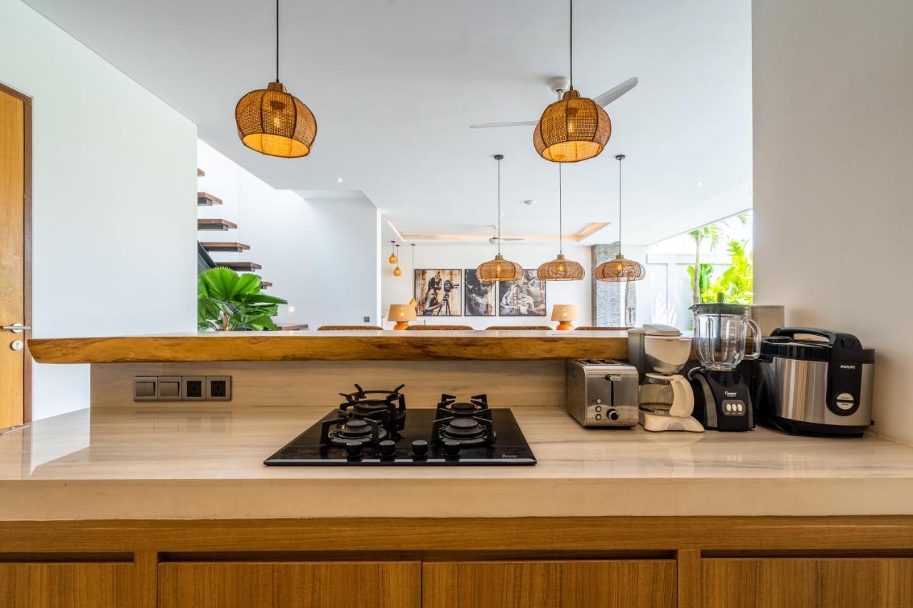 Flores Villa By Betterplace Canggu  Exterior photo